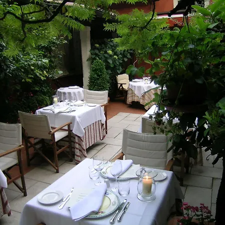 Abbazia Relais & Chateaux 폴리나