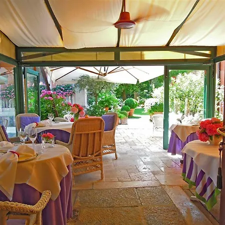 호텔 Abbazia Relais & Chateaux 폴리나