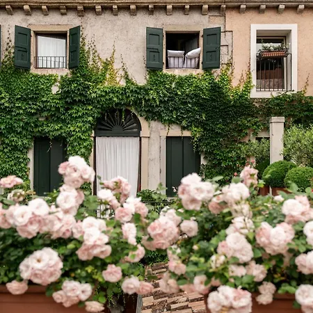 מלון Abbazia Relais & Chateaux
