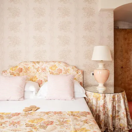 מלון Abbazia Relais & Chateaux
